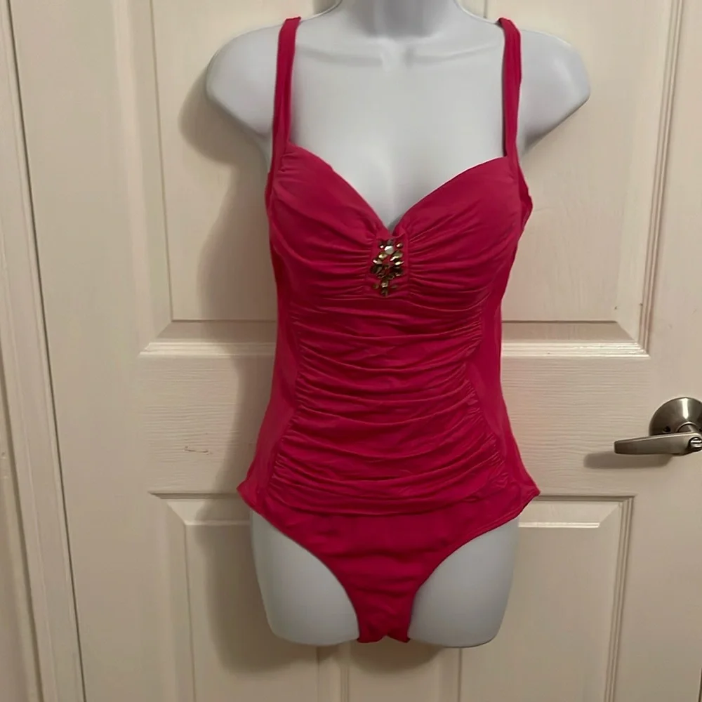 Jantzen swimsuit - Picture 1 of 10